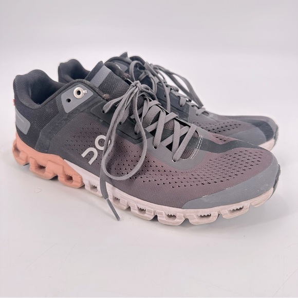 On Running Cloudflow Sneakers Shoes Women’s Size 8.5 Cloud Flow - Picture 1 of 6